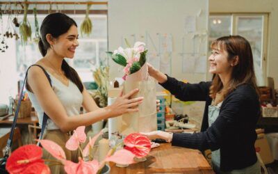 CÓMO ENAMORAR A TU CLIENTE Y QUE SEA UN «EMBAJADOR» DE TU MARCA
